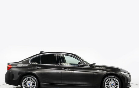 BMW 3 серия, 2018 год, 2 298 000 рублей, 3 фотография