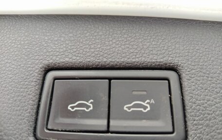 Volkswagen Tiguan II, 2019 год, 2 800 000 рублей, 10 фотография