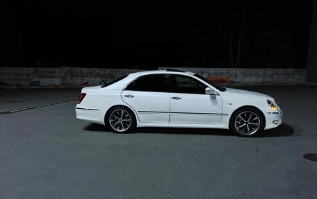 Toyota Crown Majesta, 2006 год, 900 000 рублей, 3 фотография