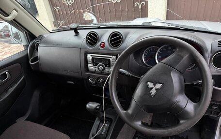 Mitsubishi Pajero Mini II, 2009 год, 520 000 рублей, 7 фотография