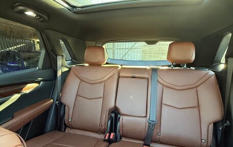 Cadillac XT5 I рестайлинг, 2021 год, 4 420 000 рублей, 6 фотография