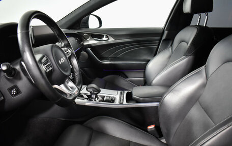 KIA Stinger I, 2023 год, 3 397 900 рублей, 10 фотография