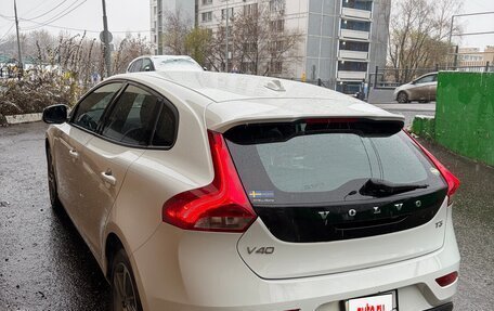Volvo V40 II рестайлинг, 2017 год, 1 600 000 рублей, 13 фотография