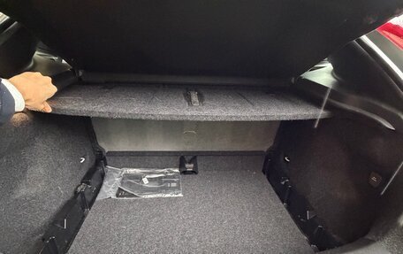 Volvo V40 II рестайлинг, 2017 год, 1 600 000 рублей, 21 фотография