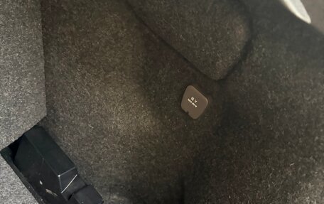 Volvo V40 II рестайлинг, 2017 год, 1 600 000 рублей, 20 фотография