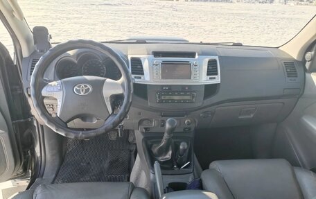 Toyota Hilux VII, 2012 год, 2 980 000 рублей, 10 фотография