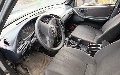 Chevrolet Niva I рестайлинг, 2011 год, 310 000 рублей, 8 фотография