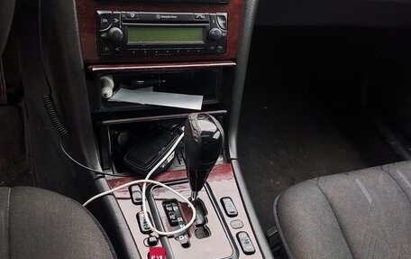 Mercedes-Benz E-Класс, 2000 год, 250 000 рублей, 6 фотография