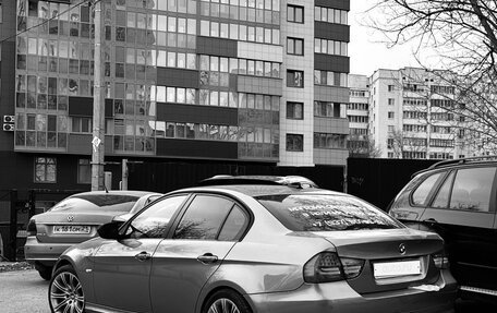 BMW 3 серия, 2010 год, 1 490 000 рублей, 2 фотография