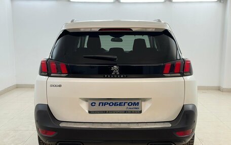 Peugeot 5008 II, 2018 год, 2 000 000 рублей, 3 фотография