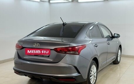 Hyundai Solaris II рестайлинг, 2021 год, 1 570 000 рублей, 4 фотография
