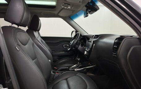 KIA Soul II рестайлинг, 2018 год, 1 715 000 рублей, 13 фотография