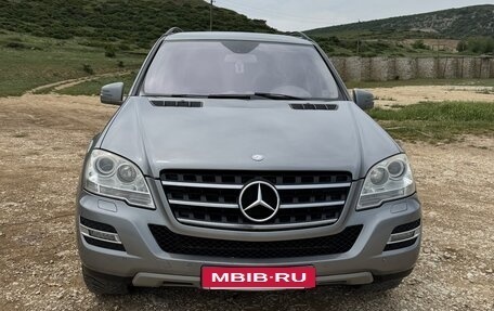 Mercedes-Benz M-Класс, 2010 год, 1 170 000 рублей, 1 фотография