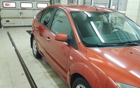 Ford Focus II рестайлинг, 2006 год, 760 000 рублей, 2 фотография