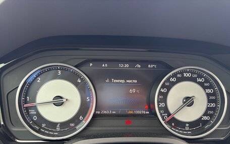 Volkswagen Touareg III, 2018 год, 5 100 000 рублей, 8 фотография