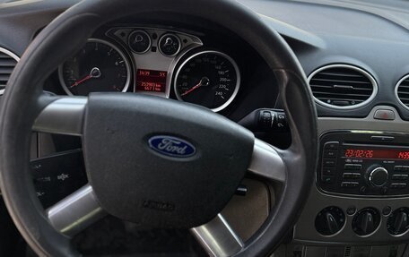 Ford Focus II рестайлинг, 2010 год, 550 000 рублей, 11 фотография