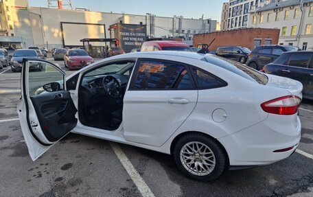 Ford Fiesta, 2016 год, 870 000 рублей, 6 фотография