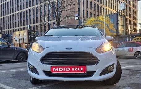 Ford Fiesta, 2016 год, 870 000 рублей, 8 фотография