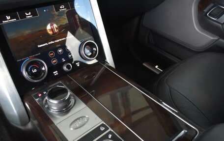 Land Rover Range Rover IV рестайлинг, 2020 год, 6 800 000 рублей, 9 фотография