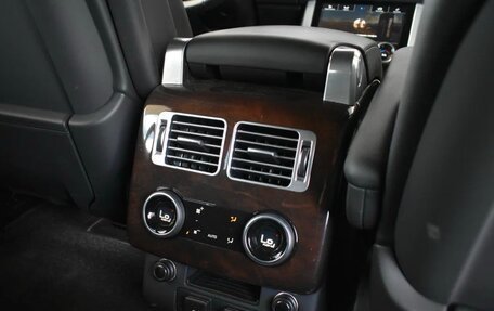 Land Rover Range Rover IV рестайлинг, 2020 год, 6 800 000 рублей, 11 фотография