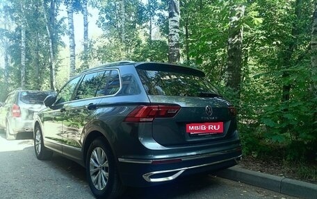 Volkswagen Tiguan II, 2020 год, 2 333 333 рублей, 10 фотография