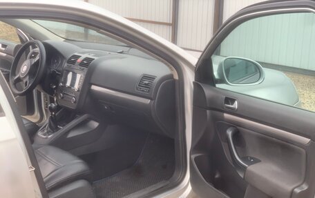 Volkswagen Jetta VI, 2010 год, 430 000 рублей, 6 фотография