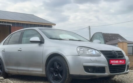 Volkswagen Jetta VI, 2010 год, 430 000 рублей, 2 фотография