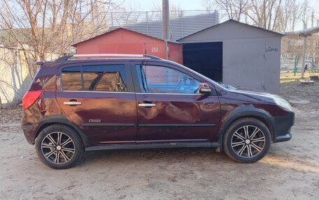 Geely MK Cross I, 2013 год, 250 000 рублей, 4 фотография