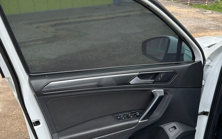 Volkswagen Tiguan II, 2017 год, 2 050 000 рублей, 10 фотография