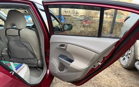 Honda Insight II рестайлинг, 2010 год, 650 000 рублей, 6 фотография