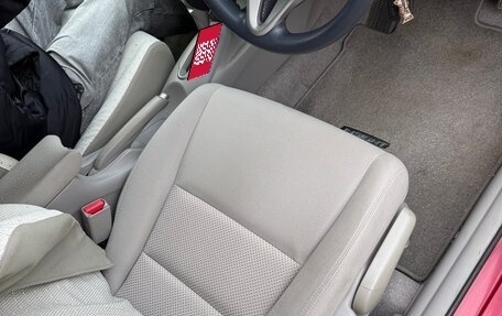 Honda Insight II рестайлинг, 2010 год, 650 000 рублей, 9 фотография