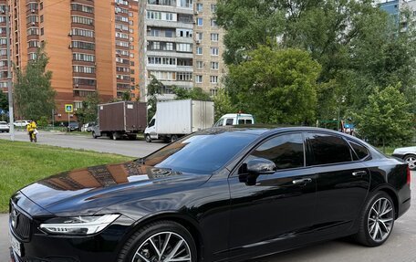 Volvo S90 II рестайлинг, 2020 год, 3 100 000 рублей, 10 фотография