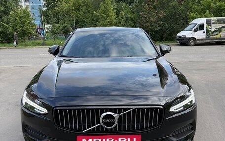 Volvo S90 II рестайлинг, 2020 год, 3 100 000 рублей, 9 фотография