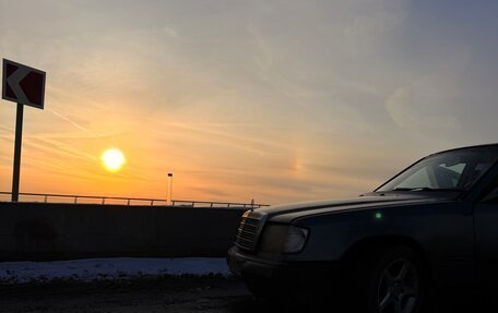 Mercedes-Benz W124, 1987 год, 200 000 рублей, 5 фотография