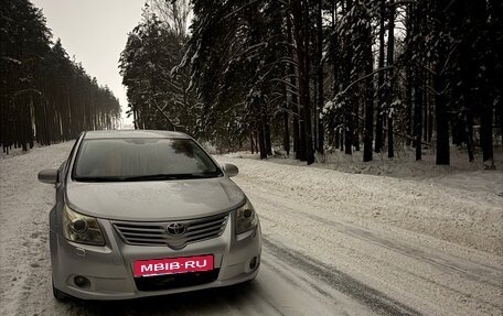 Toyota Avensis III рестайлинг, 2009 год, 970 000 рублей, 2 фотография