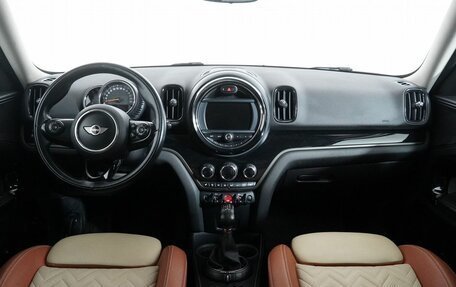 MINI Countryman II (F60), 2017 год, 2 340 000 рублей, 15 фотография
