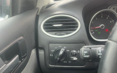 Ford Focus II рестайлинг, 2011 год, 580 000 рублей, 12 фотография