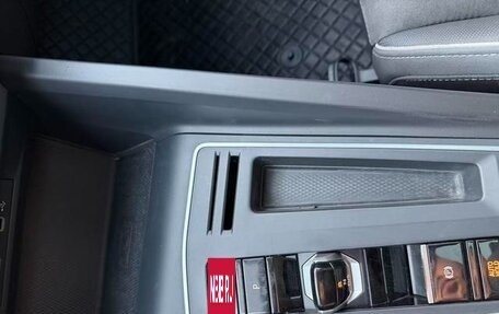 Volkswagen Golf VIII, 2022 год, 1 655 000 рублей, 11 фотография