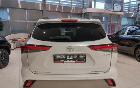 Toyota Highlander, 2025 год, 6 690 000 рублей, 8 фотография