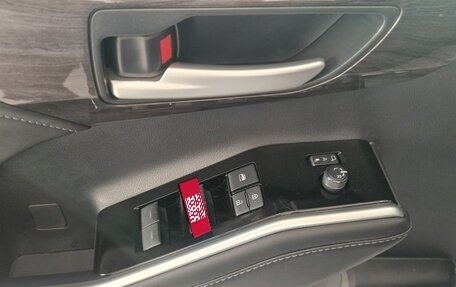 Toyota Highlander, 2025 год, 6 690 000 рублей, 22 фотография
