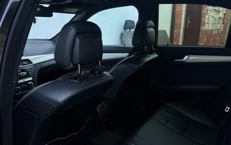 Mercedes-Benz C-Класс, 2012 год, 1 400 000 рублей, 10 фотография