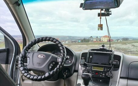 KIA Carnival III, 2008 год, 1 050 000 рублей, 2 фотография