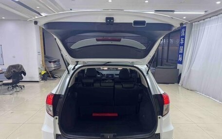 Honda Vezel, 2022 год, 1 445 000 рублей, 19 фотография