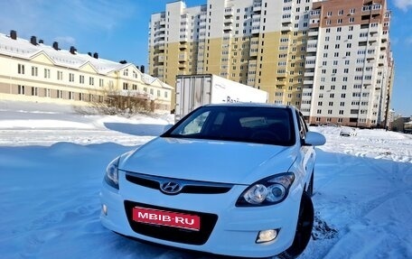 Hyundai i30 I, 2009 год, 800 000 рублей, 1 фотография