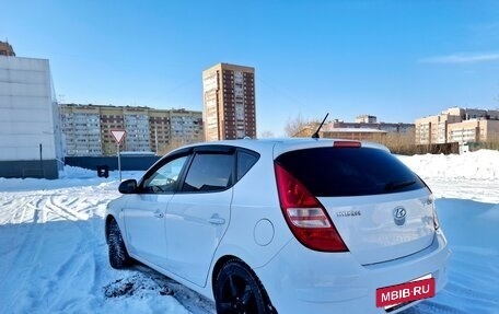 Hyundai i30 I, 2009 год, 800 000 рублей, 6 фотография