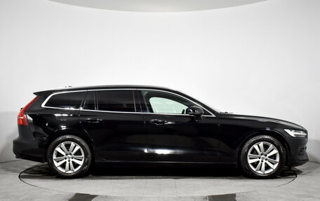 Volvo V60 II, 2019 год, 2 335 000 рублей, 4 фотография