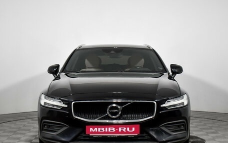 Volvo V60 II, 2019 год, 2 335 000 рублей, 2 фотография