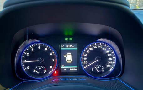 Hyundai Kona I, 2021 год, 1 000 000 рублей, 5 фотография