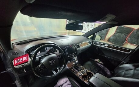 Volkswagen Touareg III, 2015 год, 1 900 000 рублей, 16 фотография