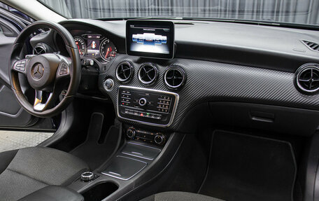 Mercedes-Benz GLA, 2018 год, 2 198 000 рублей, 11 фотография